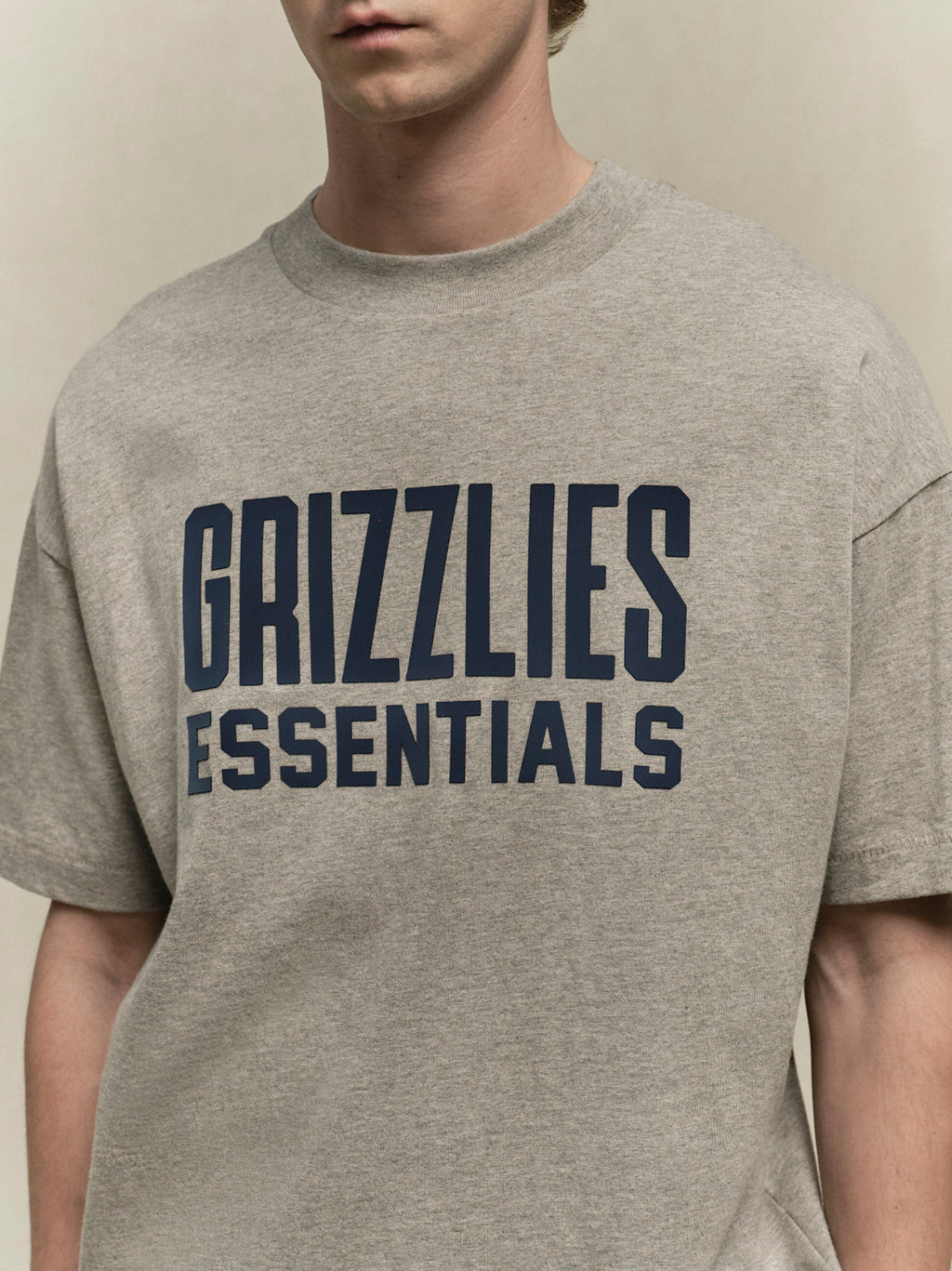 Esѕentials Grizzlіeѕ Tее